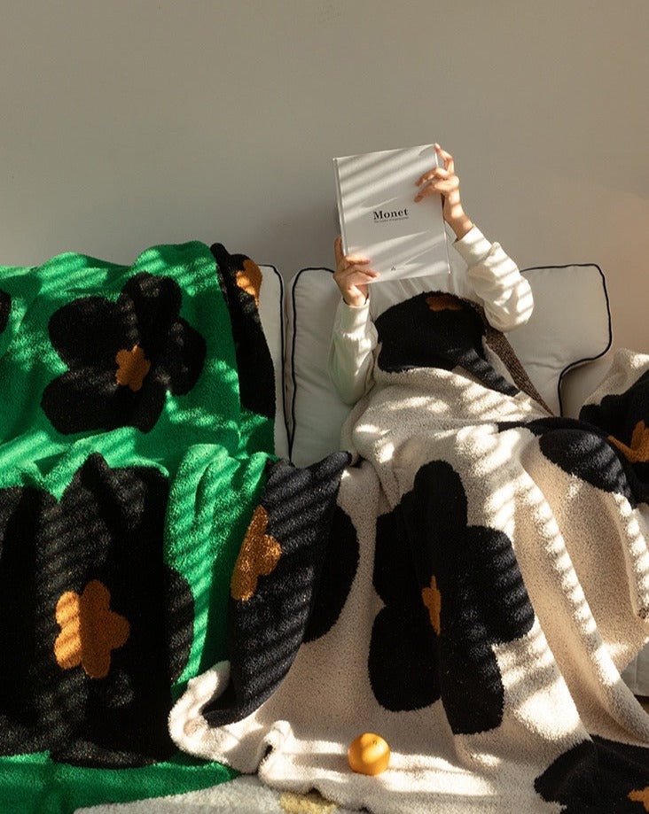 Sunflower Pattern Throw Blanket