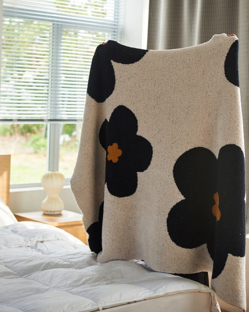 Sunflower Pattern Throw Blanket