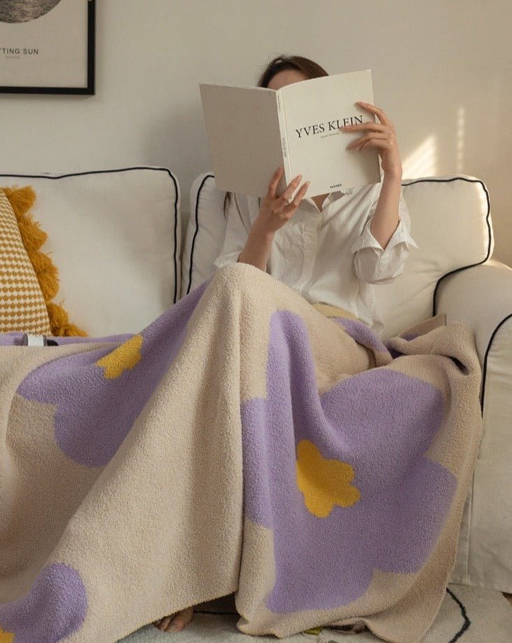 Sunflower Pattern Throw Blanket